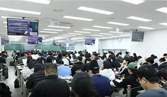 ���ǽ� �Ѹ�